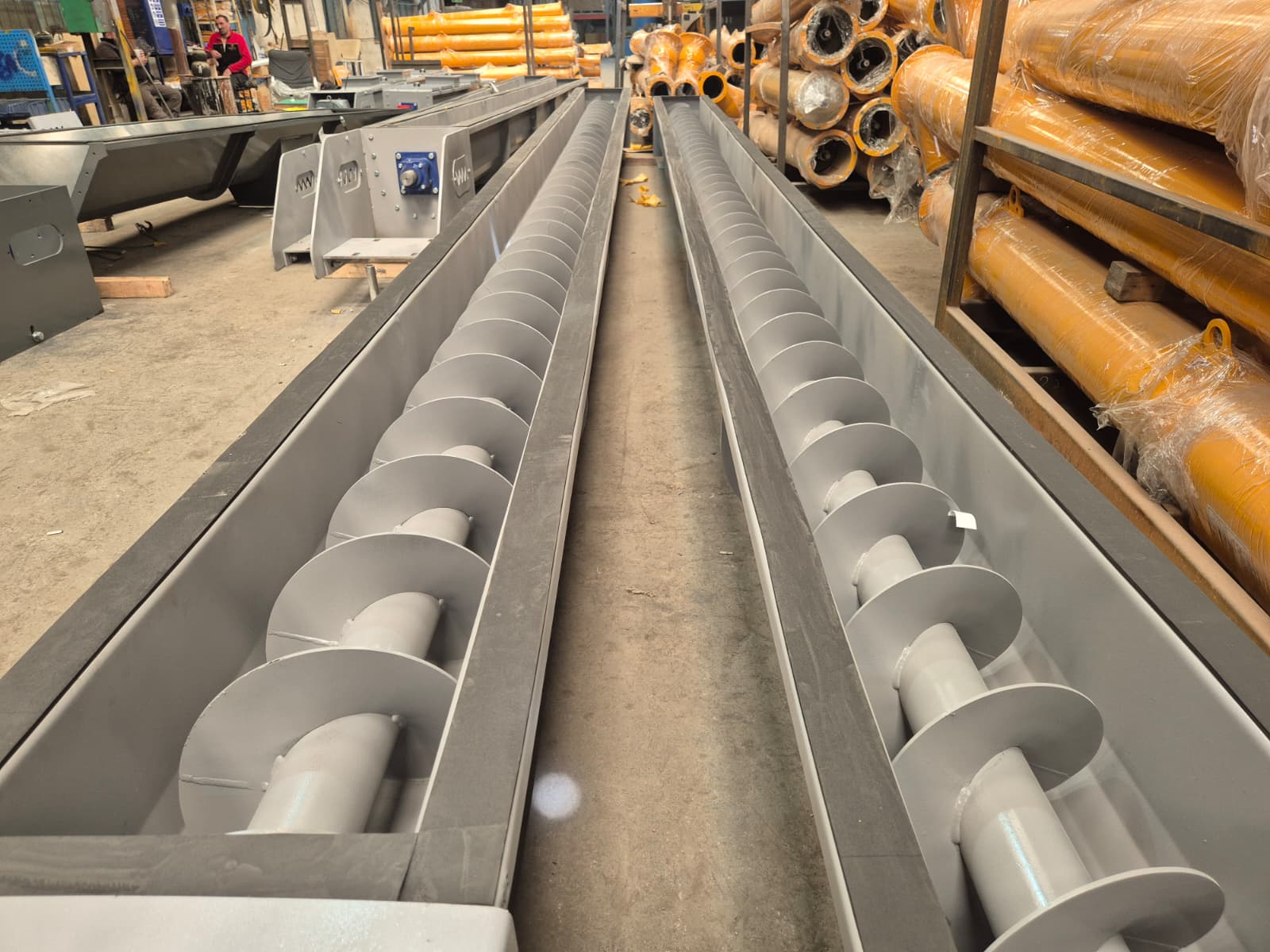 eQUIP screw conveyors and silo equipment manufacturing